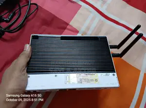 IBASE Mini PC