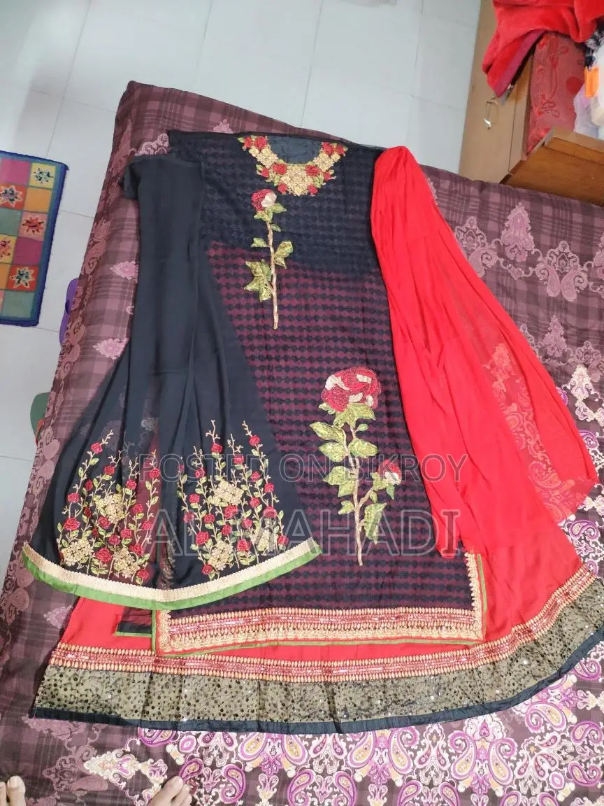Indian orginal party gown (vipul brand)