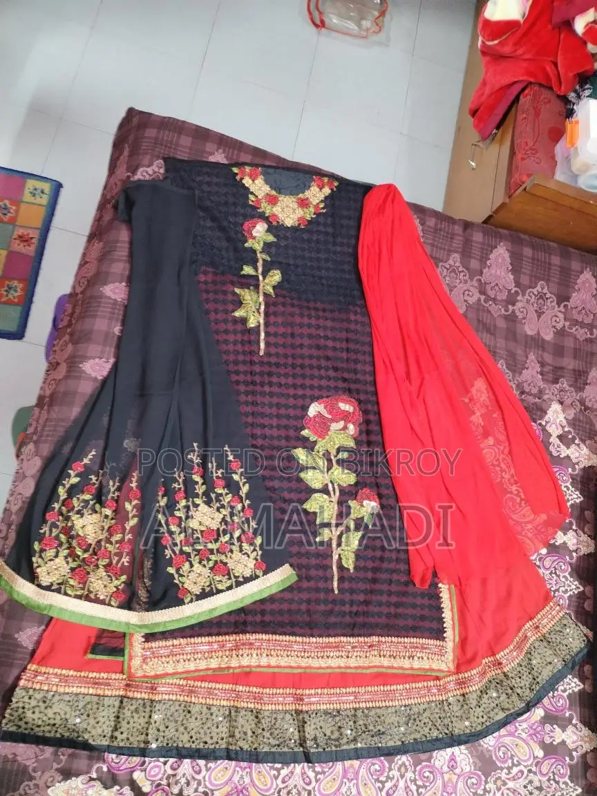 Indian orginal party gown (vipul brand)