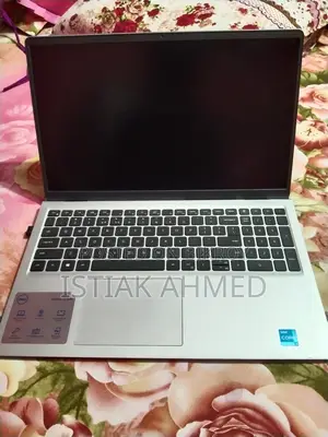 Dell Inspiron 15 3511