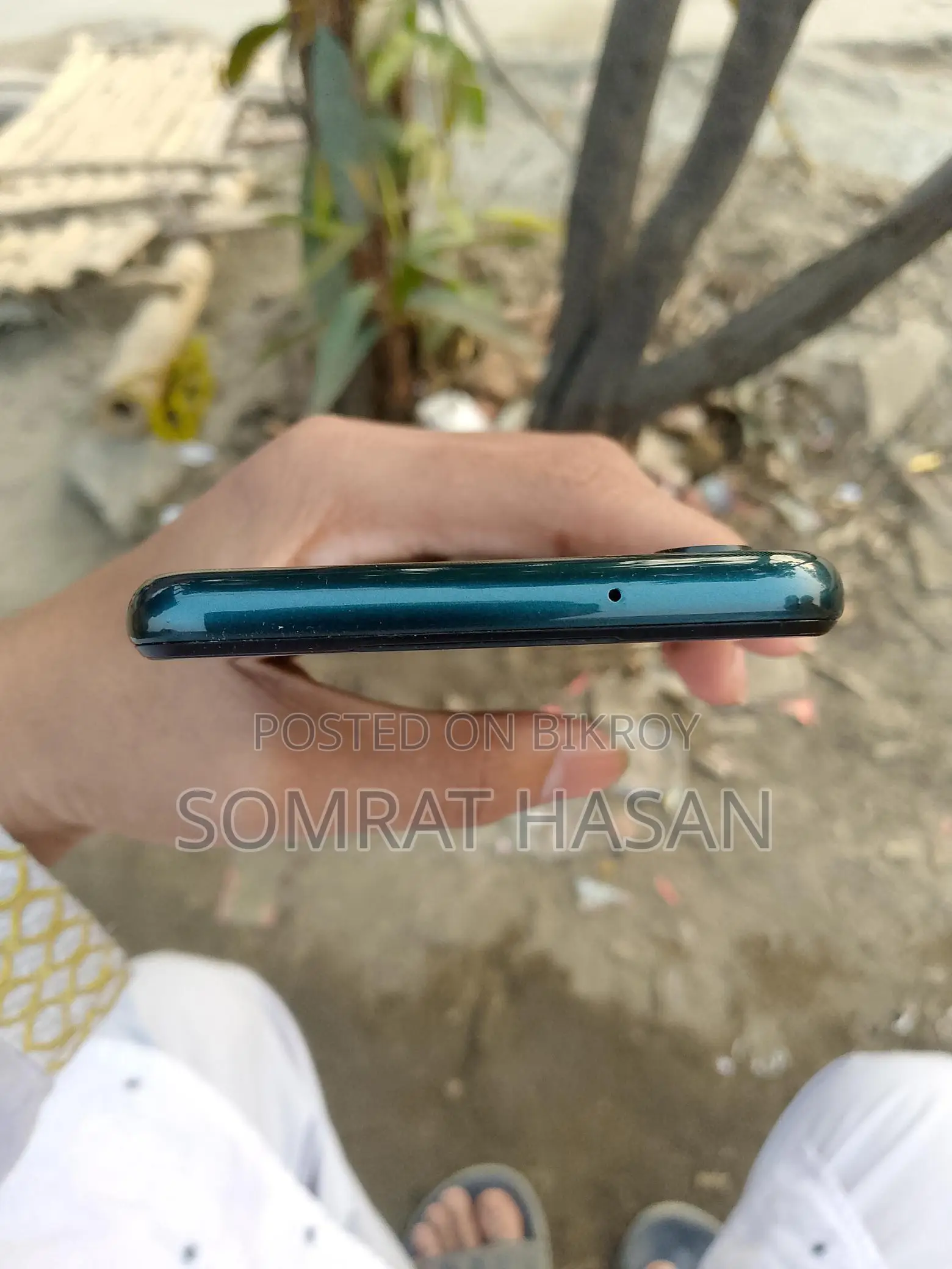 Samsung Galaxy A04 . (Used)
