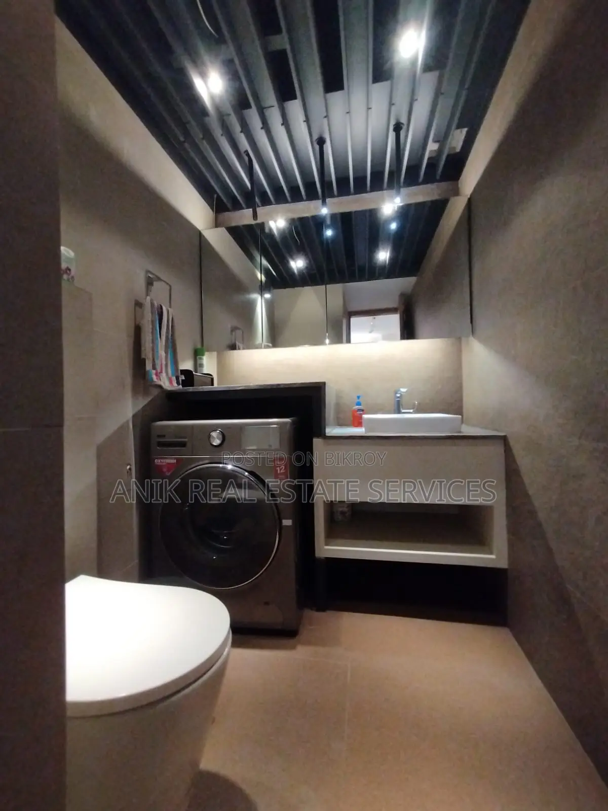 Luxurious 3 Bedroom Full Farnised Flat Rent At Baridhara