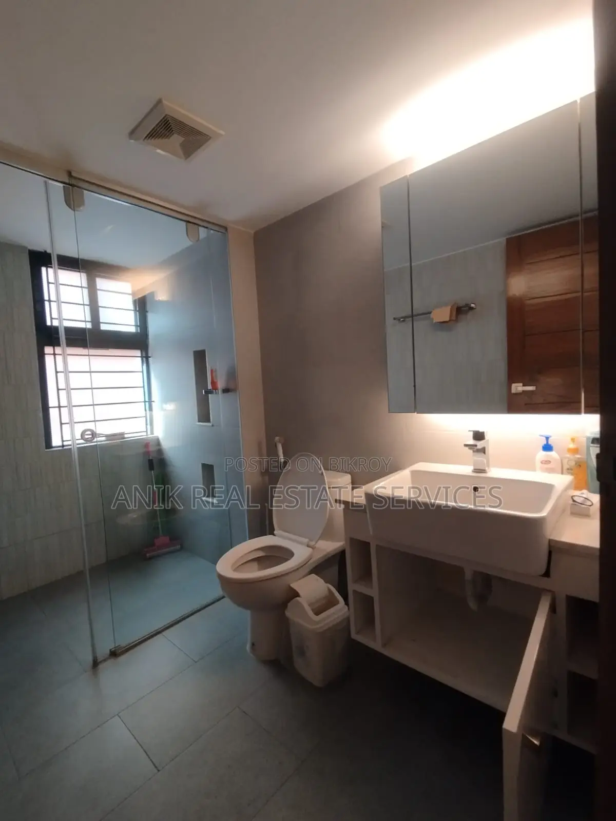 Luxurious 3 Bedroom Full Farnised Flat Rent At Baridhara