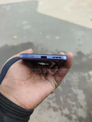 Motorola Moto G . (Used)