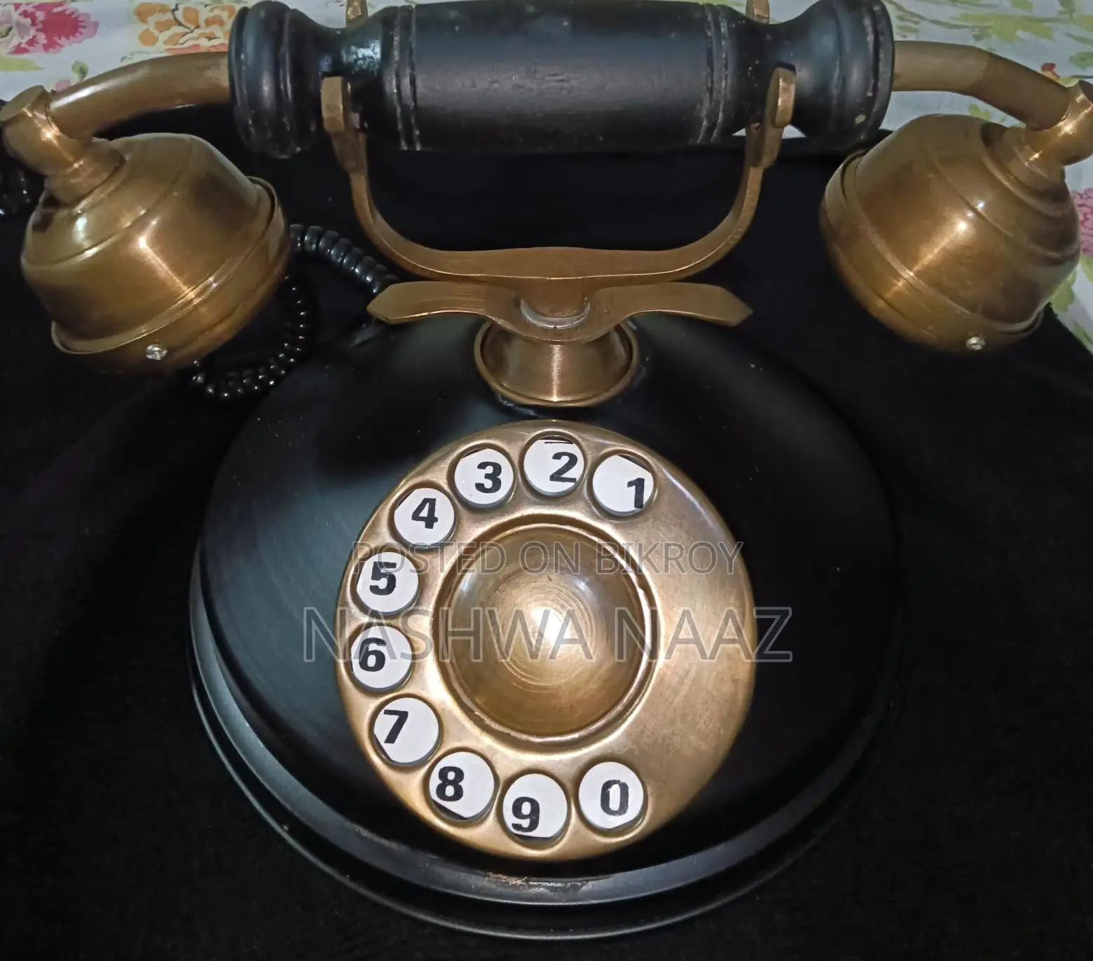 Vintage Decorative Dial Rotary Telephone