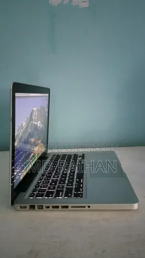 Apple Macbook Pro I7/8gb/500gb