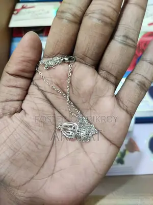 Love Pearl Necklace