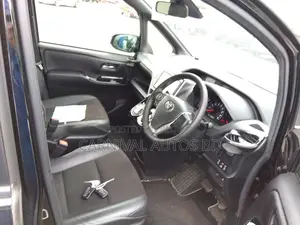 Toyota Noah Si WXB 2020
