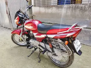 Bajaj CT 100 2015