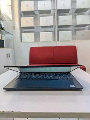 Dell Latitude 8th Gen i5 – 256GB Speedy SSD – Non-Stop Power