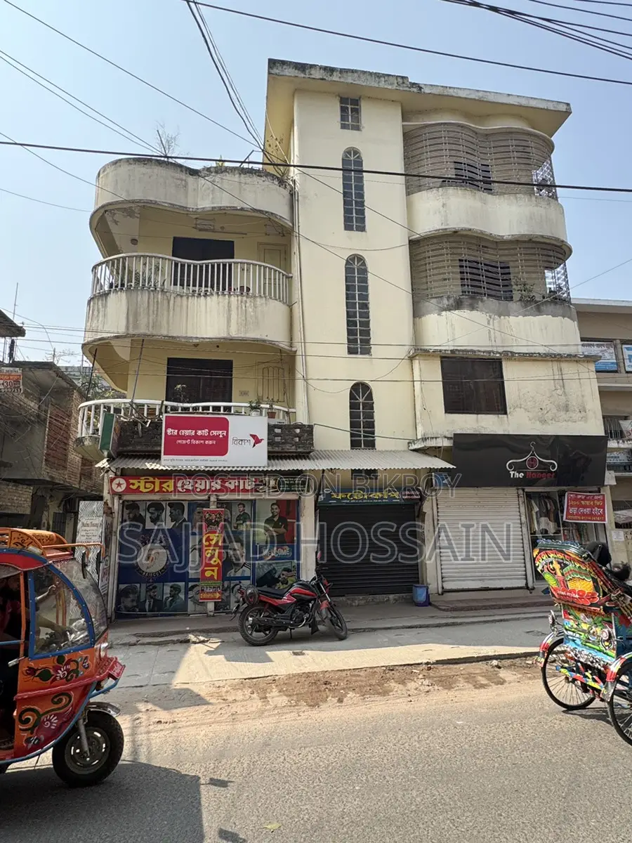 Showroom for Rent