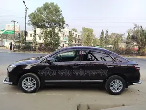 টয়োটা প্রিমিয়ো পুশ স্টার্ট ২০১০