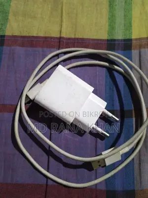 Selling a good 10W charger