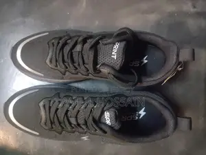 Apex Sprint Men's Sports Shoe