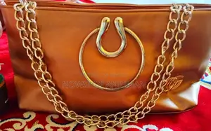 Notun Bag, Use Kora Hoinai