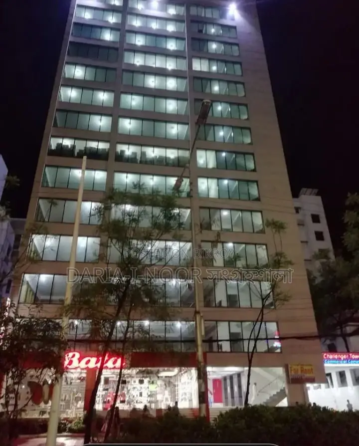 উত্তরায় সোনার গা জনপথে ১০ কাটা জমিতে Challenger Tower বিক্রি
