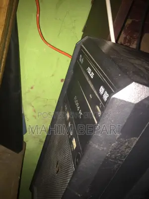 ডেস্কটপ কম্পিউটার আসুস ৪জিবি ইন্টেল সেলেরন হার্ড ড্রাইভ ৩২জিবি