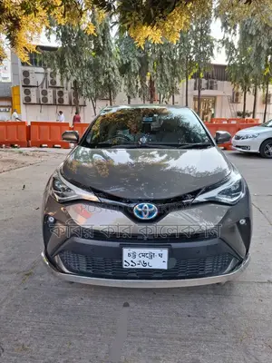 Toyota C-HR hybrid 2020
