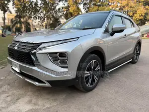 Mitsubishi Eclipse Cross Silver 2023