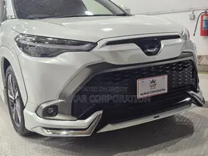 Toyota Corolla Cross 1.8 Hybrid FWD 2022 Pearl