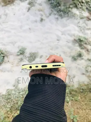 Realme V30 5G (Used)