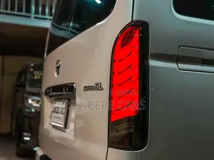 Toyota Hiace SUPER GL PUSH 2D PWR 2020