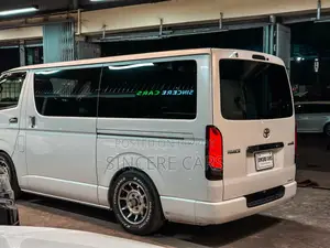 Toyota Hiace SUPER GL PUSH 2D PWR 2020