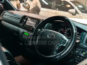 Toyota Hiace SUPER GL PUSH 2D PWR 2020