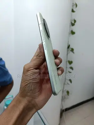 Xiaomi civi 14 8/256 (Used)