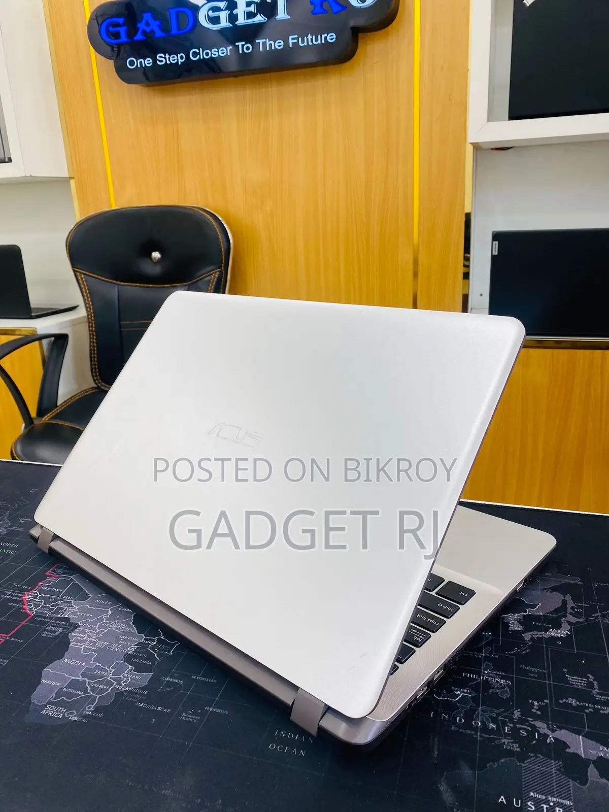 বিজনেস সিরিজের ল্যাপটপ