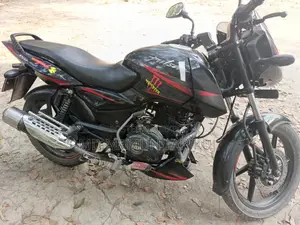 Bajaj Pulsar 150 . 2021