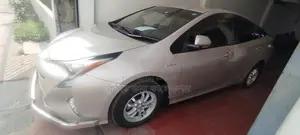 Toyota Prius hybrid 2018