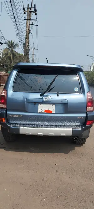 Toyota Hilux Gray 2004