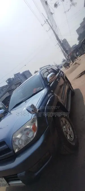 Toyota Hilux Gray 2004
