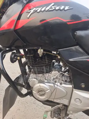 Bajaj Pulsar 150 . 2012