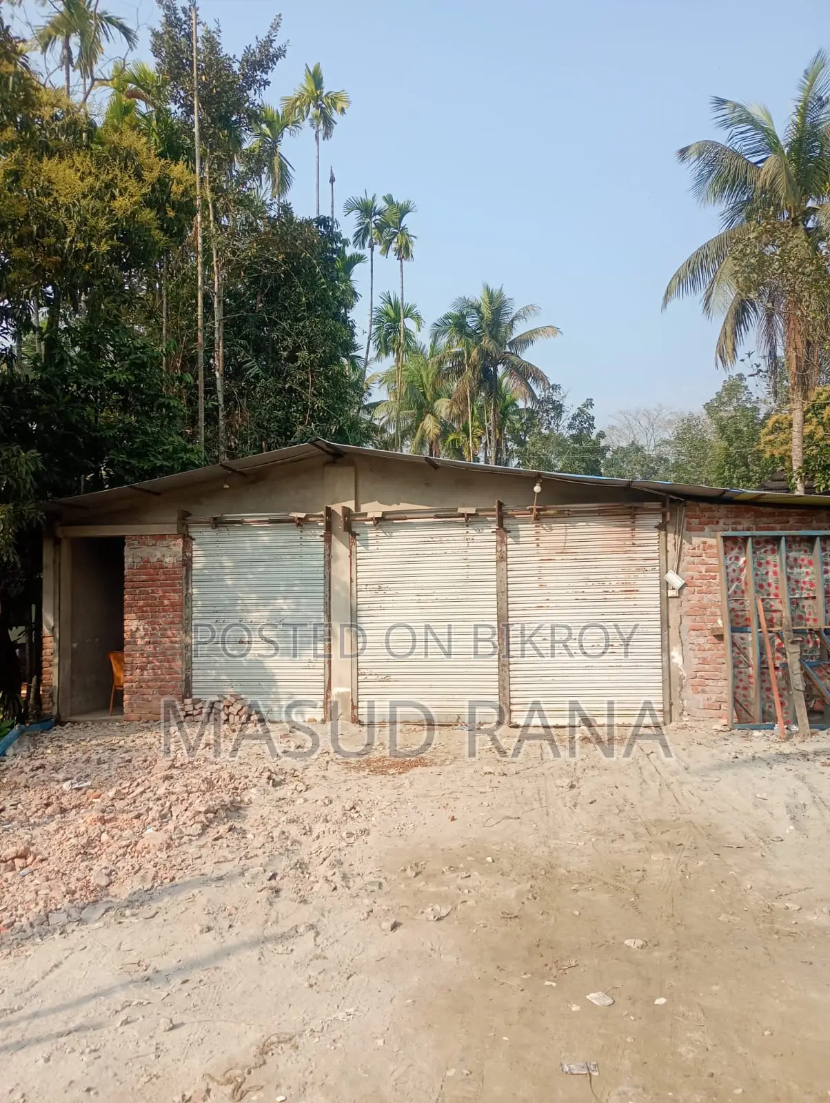 Kashipur 6 Mile. Beside Dhaka-Barisal Main Road. Great for a Garage.