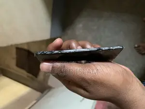 iPhone Xs Battery