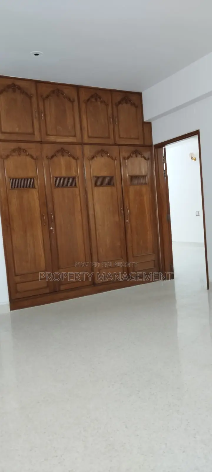 2400Sqft unfurnished Apartment Rent 3Bed 4Bath Banani Nice View