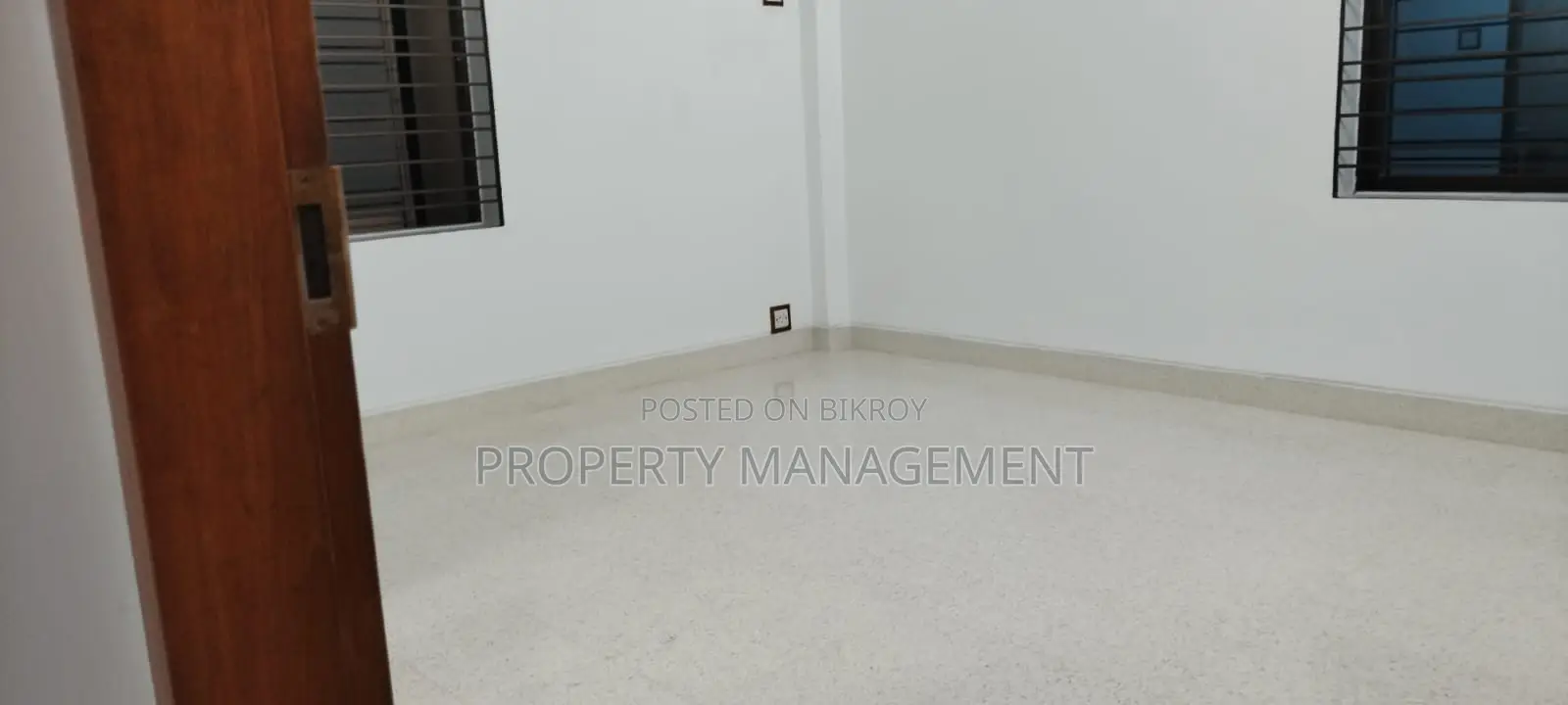 2400Sqft unfurnished Apartment Rent 3Bed 4Bath Banani Nice View