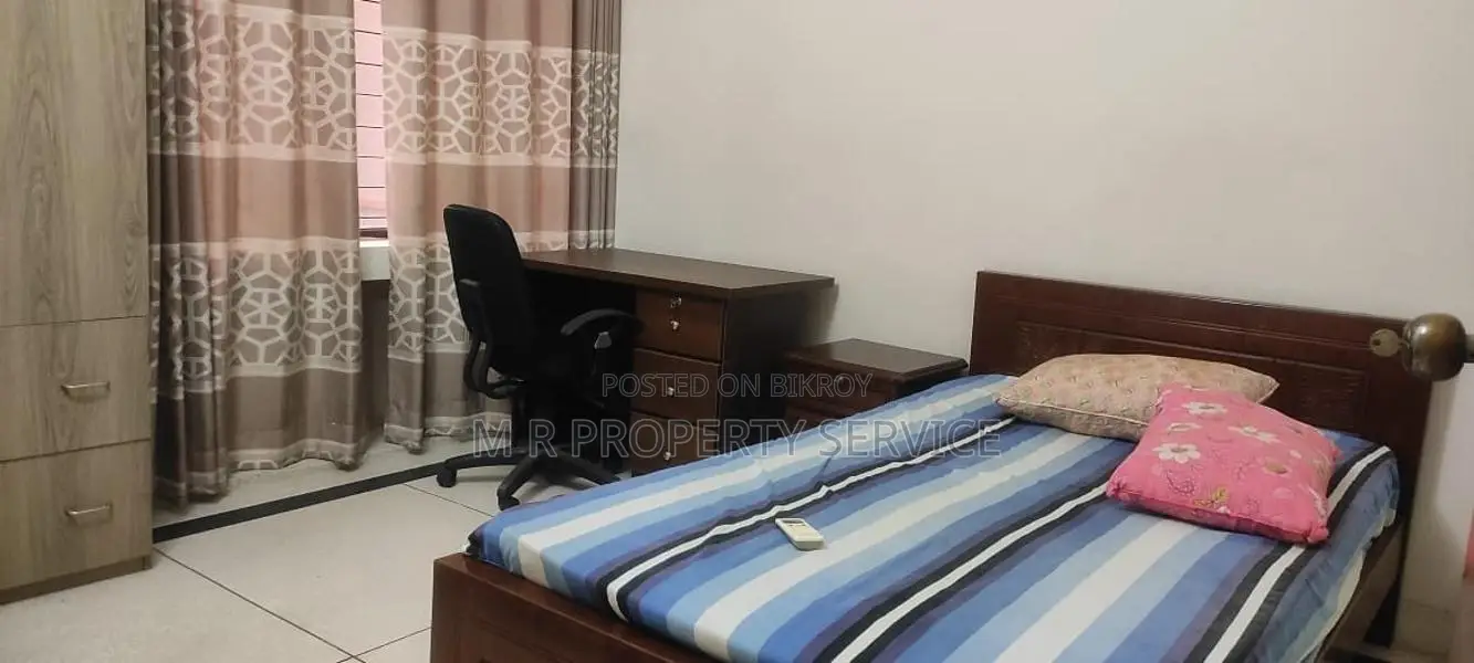 গুলশানে ৩ বেডরুমের সম্পূর্ণ ফার্নিশড অ্যাপার্টমেন্ট ভাড়া