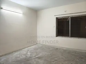 Rent a 2800 Sqft Un-Furnished Apartment in Gulshan 2
