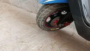Runner Skooty . 2021