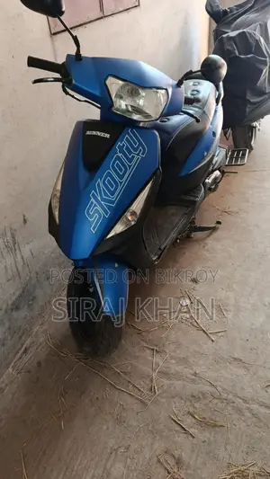 Runner Skooty . 2021
