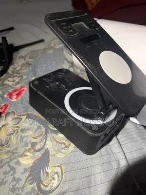 মিনি বক্স এবং ফোন হোল্ডার