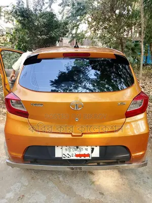 Tata Tiago XTR 2018