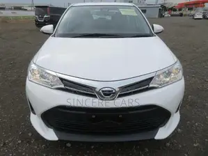 Toyota Axio EX নন-হাইব্রিড ৪ পয়েন্ট ২০২০