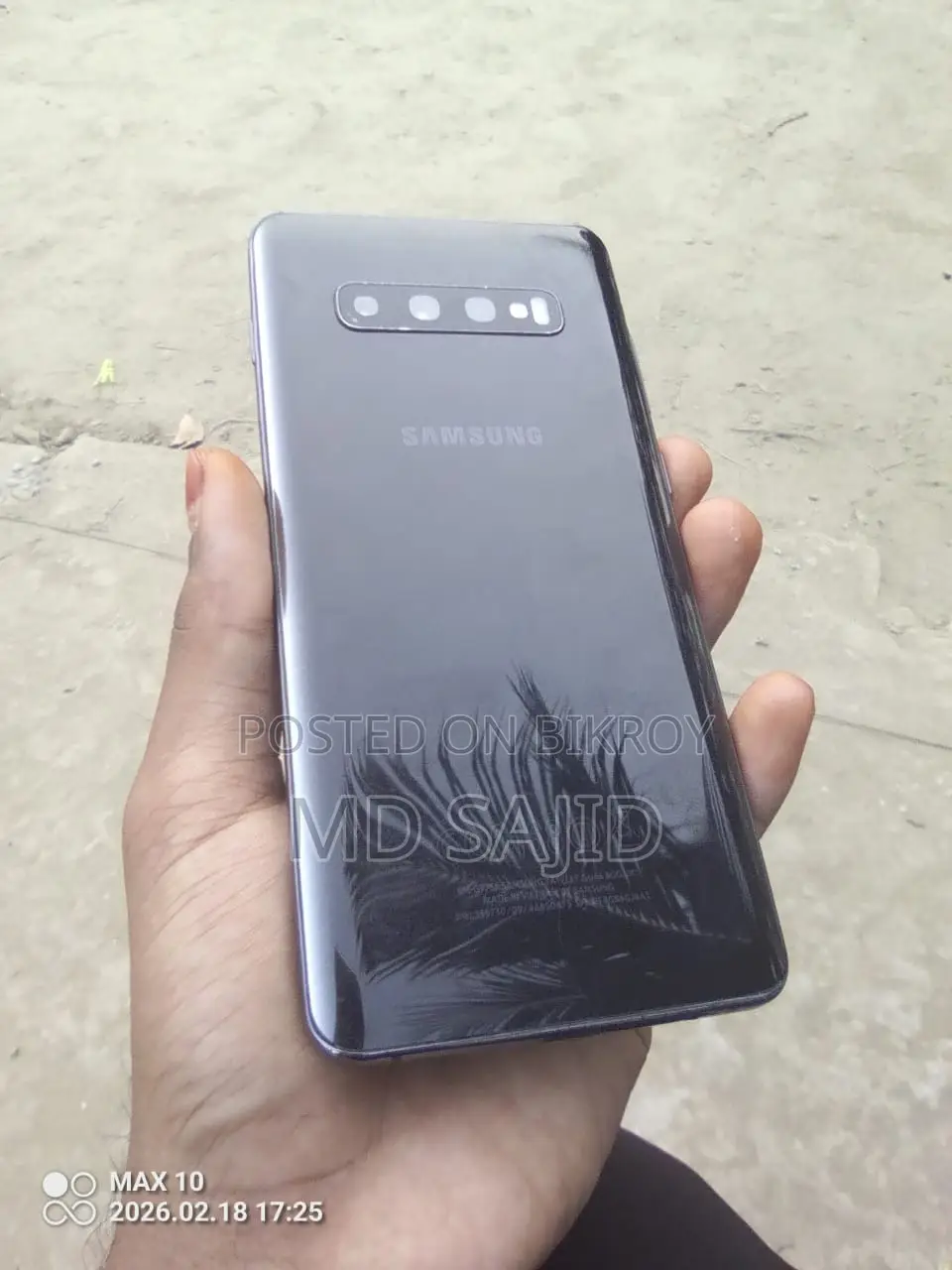 Samsung Galaxy S10 Plus ৮/১২৮ (ব্যবহৃত)