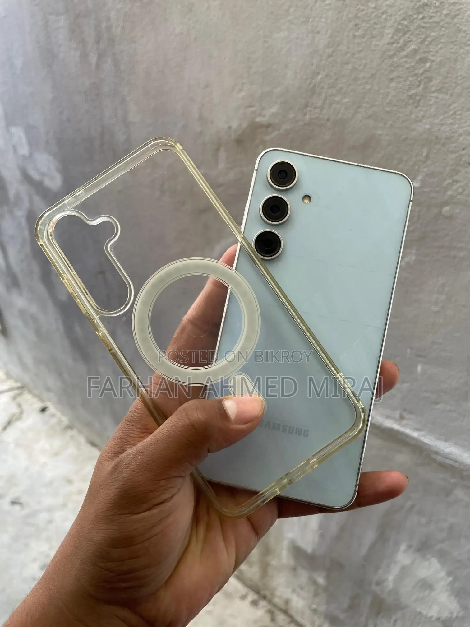 Samsung Galaxy S24 FE (Used)