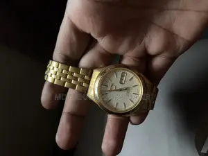 Ww0916 Seiko Automatic Belt Watch Snkl26k1