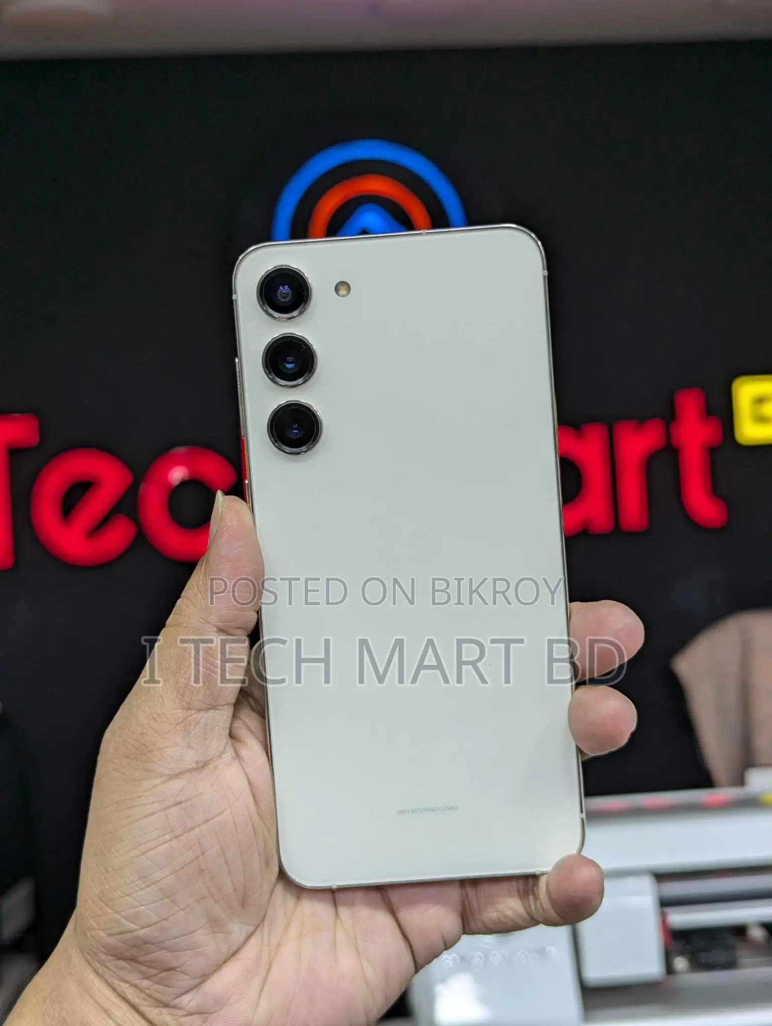 Samsung Galaxy S23+ (Used)